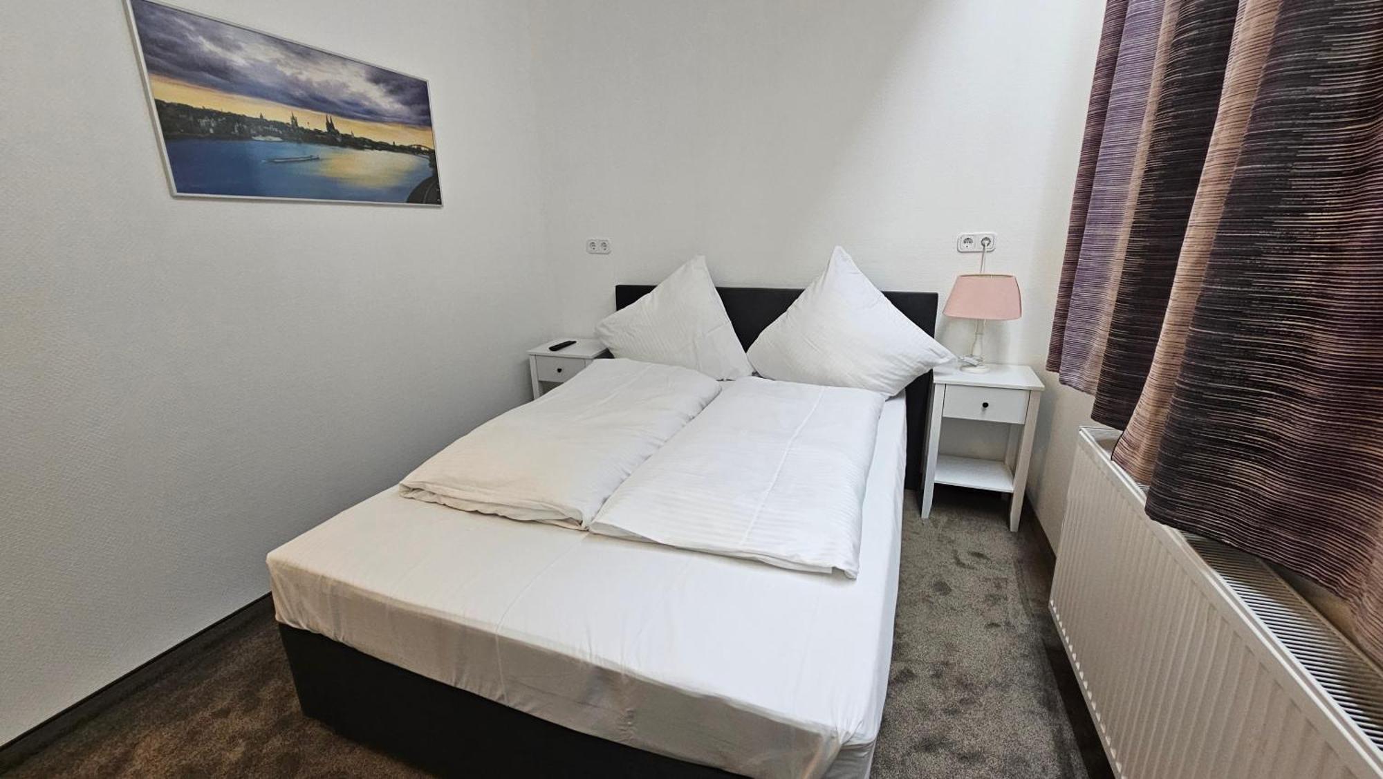 Hotel Koelner Hof มึลไฮม์ อันแดร์ รัวร์ ภายนอก รูปภาพ
