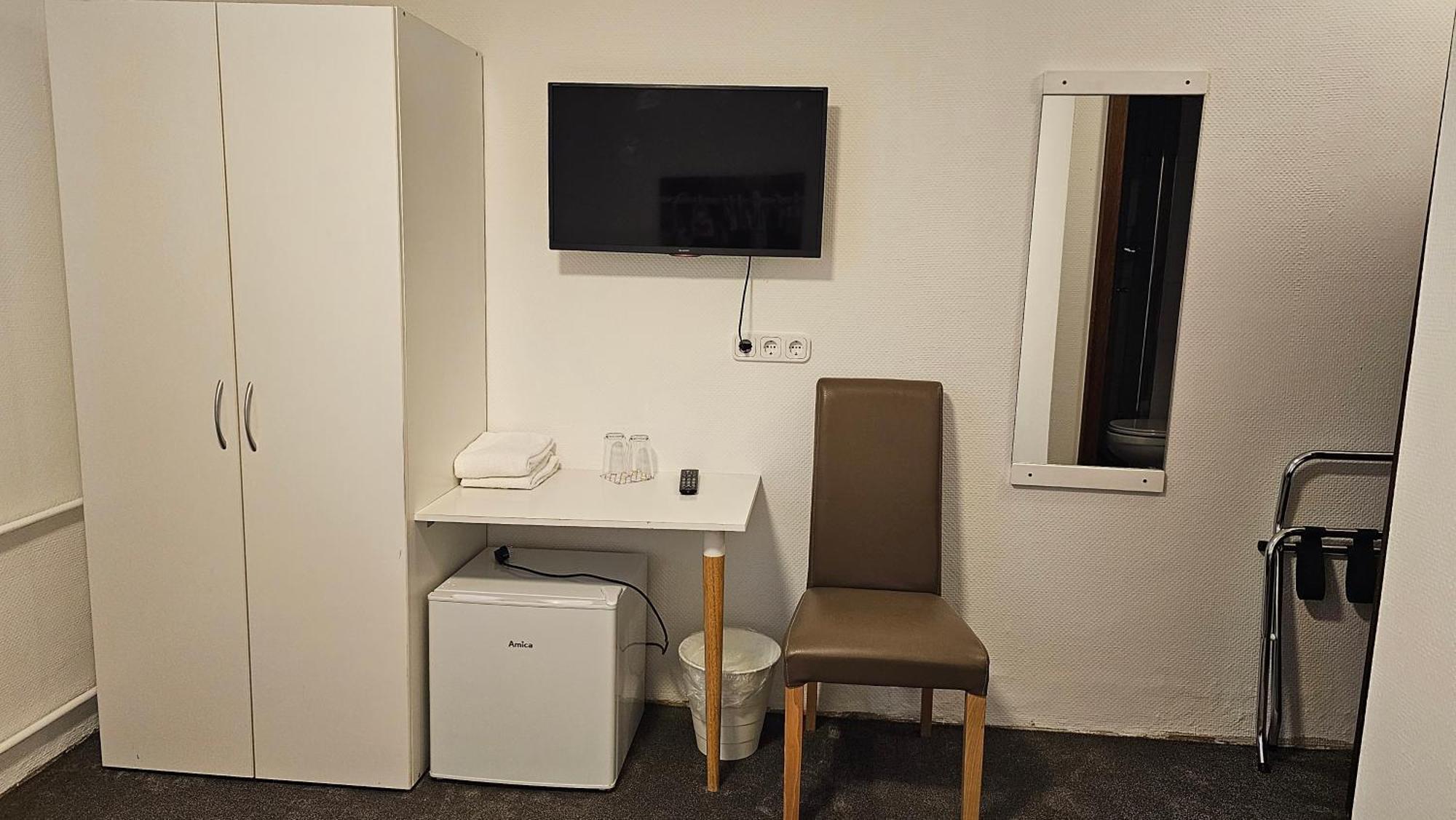 Hotel Koelner Hof มึลไฮม์ อันแดร์ รัวร์ ภายนอก รูปภาพ