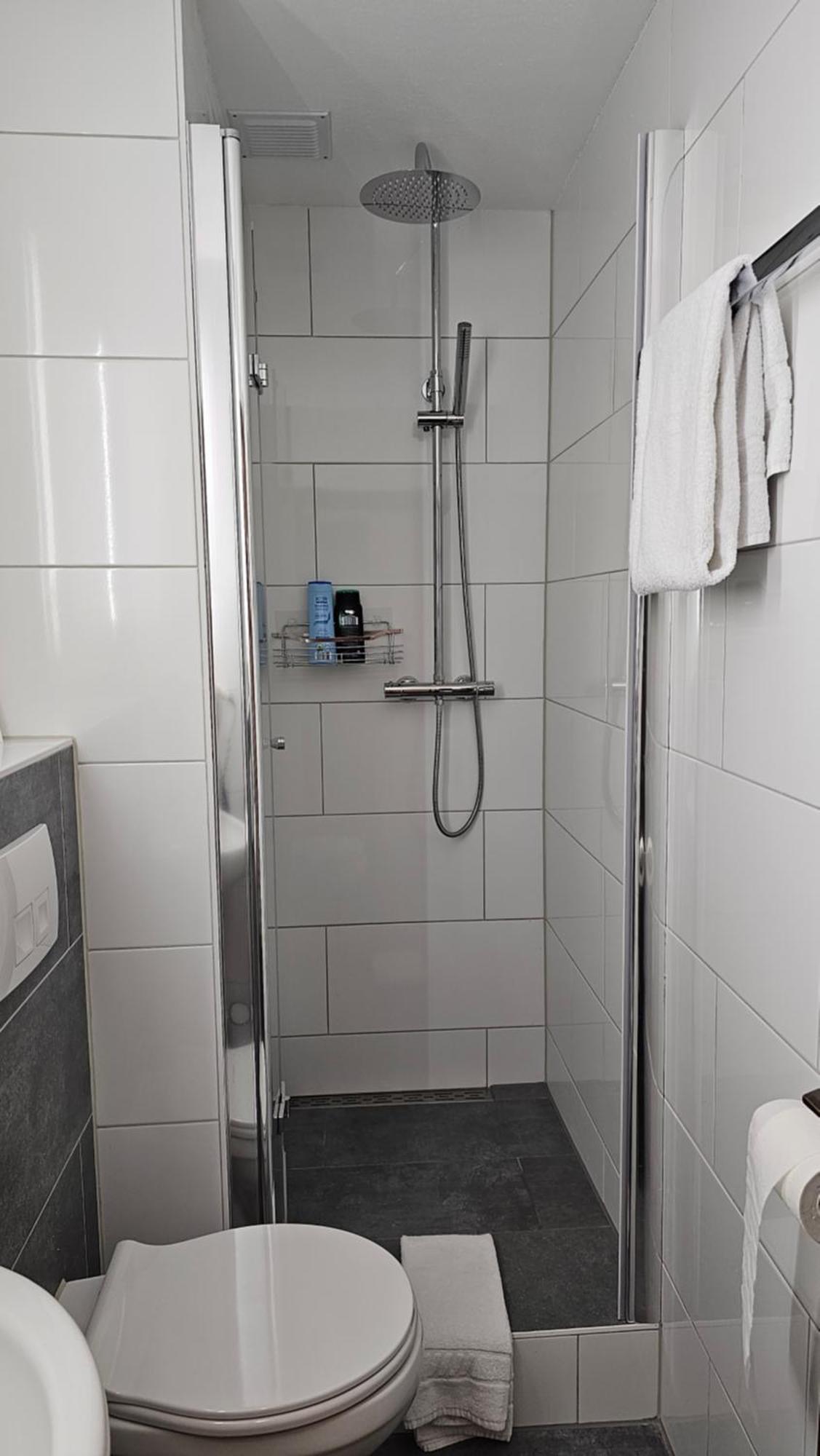Hotel Koelner Hof มึลไฮม์ อันแดร์ รัวร์ ภายนอก รูปภาพ
